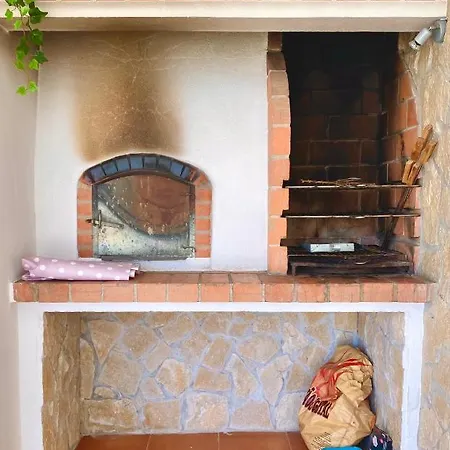 Countryside House In - 5 Min From Beach, With Salt Water Pool & Bbq