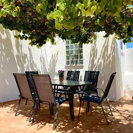Countryside House In - 5 Min From Beach, With Salt Water Pool & Bbq 別荘